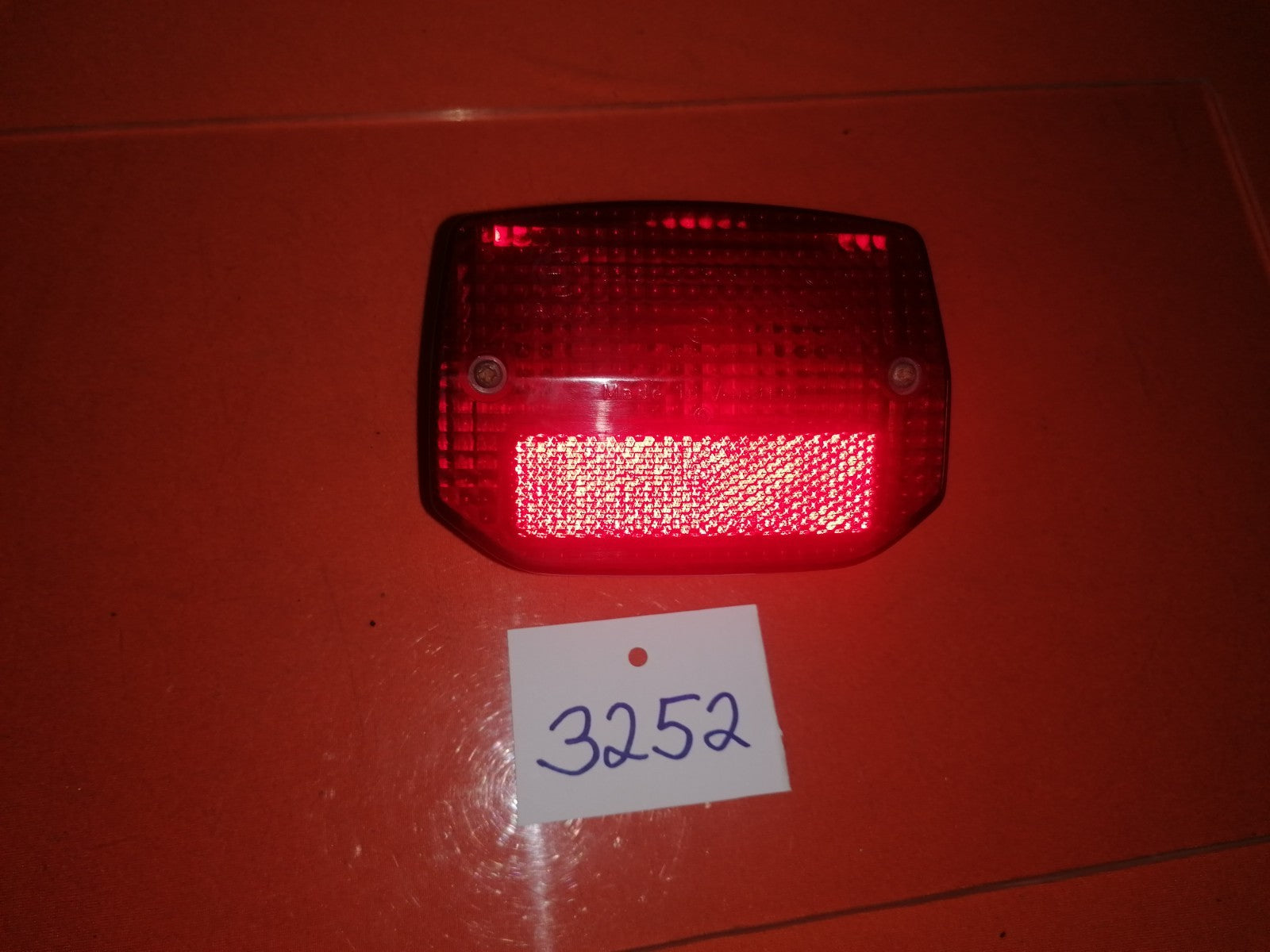 BMW R1100 GS Rücklicht 32520