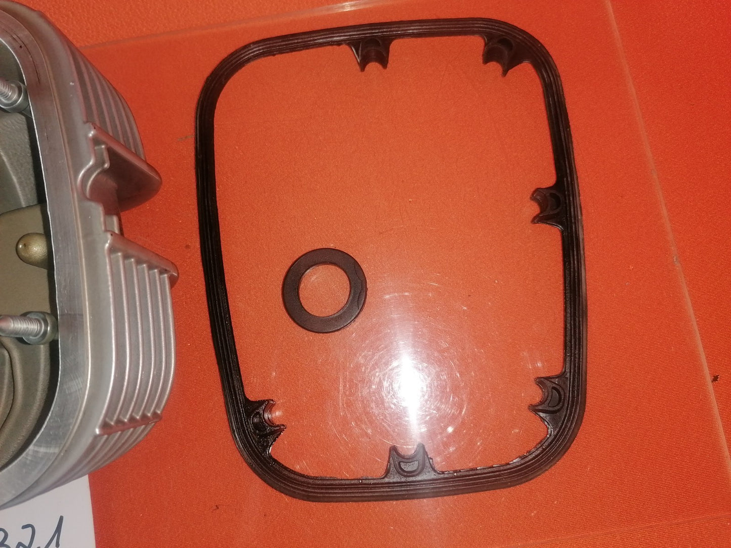 BMW R1100 GS Ventildeckel Zylinderkopfdeckel rechts 33213