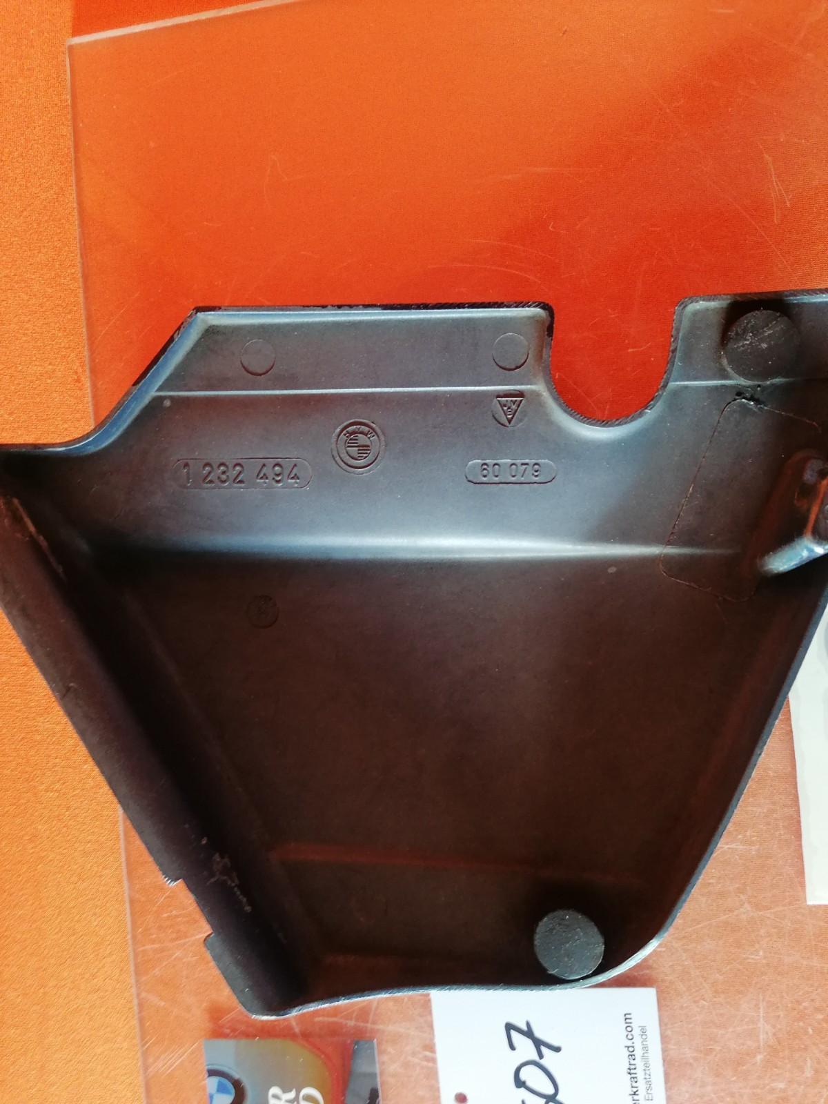 BMW R80 RT Seitendeckel links Batterieabdeckung 36077