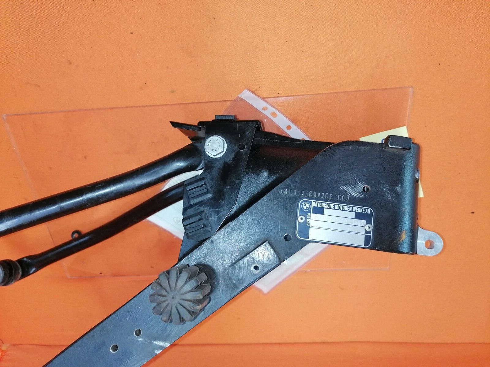 BMW R1100 GS Rahmen mit Brief5