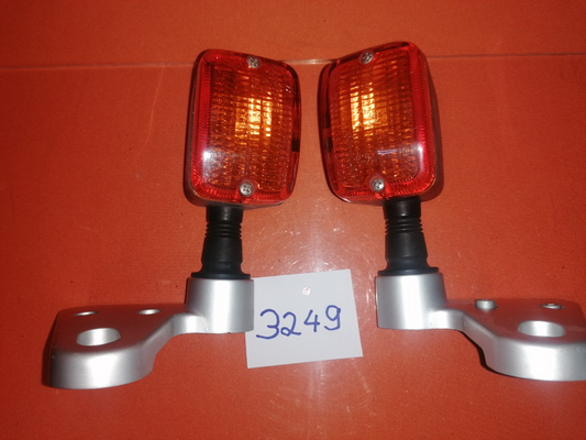 BMW R80R R100R Blinker vorne mit Halter 32490