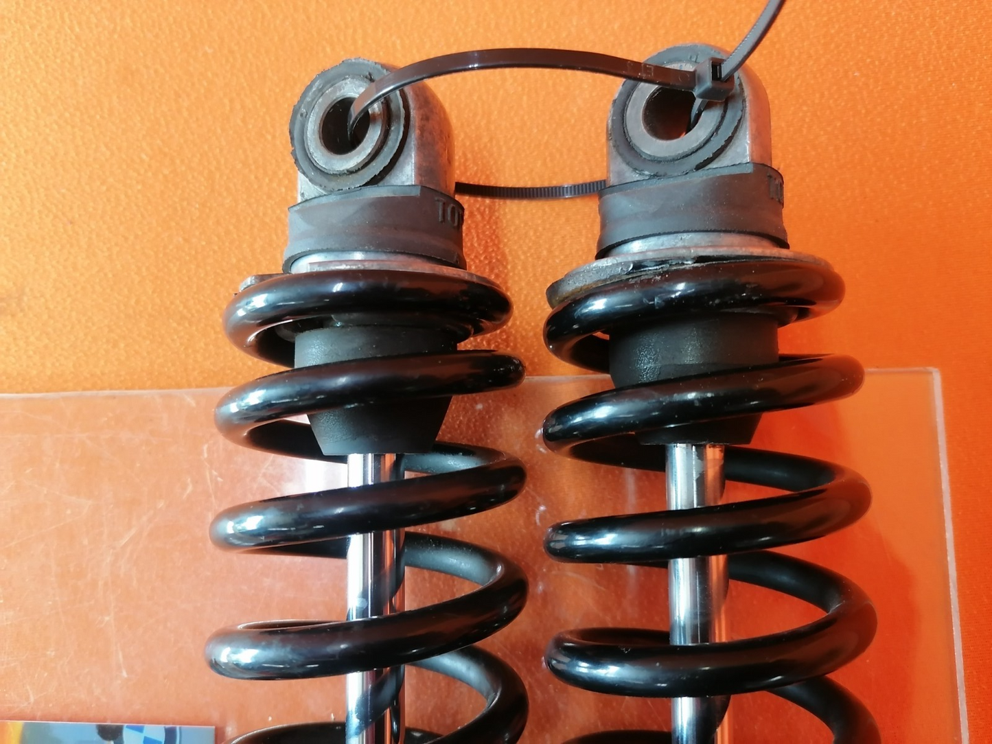 BMW R80 R90 R100 Stoßdämpfer KONI 35345