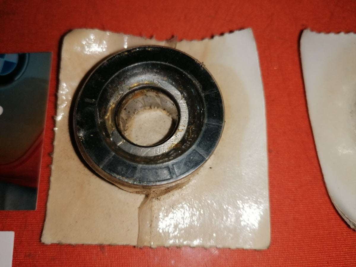 BMW R80 R100 Schwingen Lager NEU OEM 36861