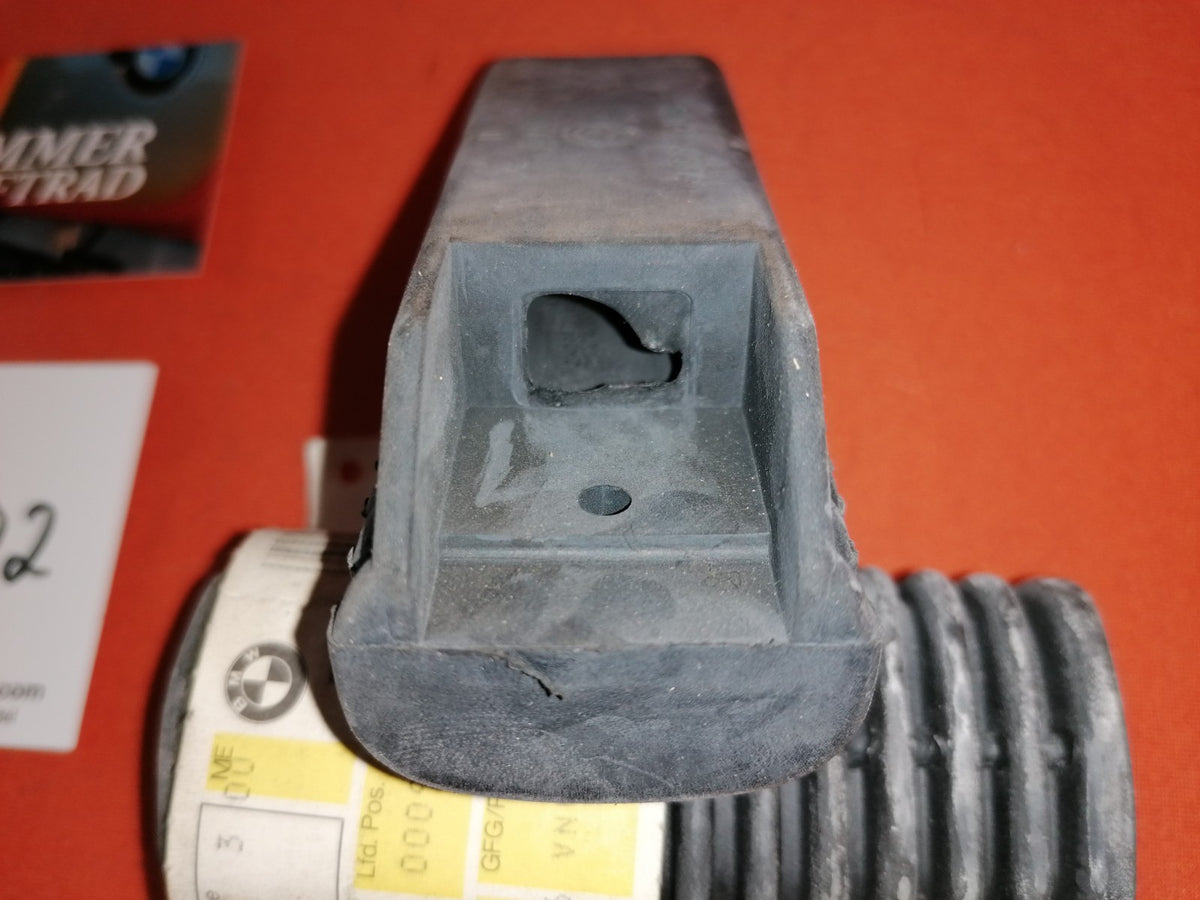 BMW R65 R80 R100 K75 K100 K1100 Fußrastengummi NEU OEM 37023