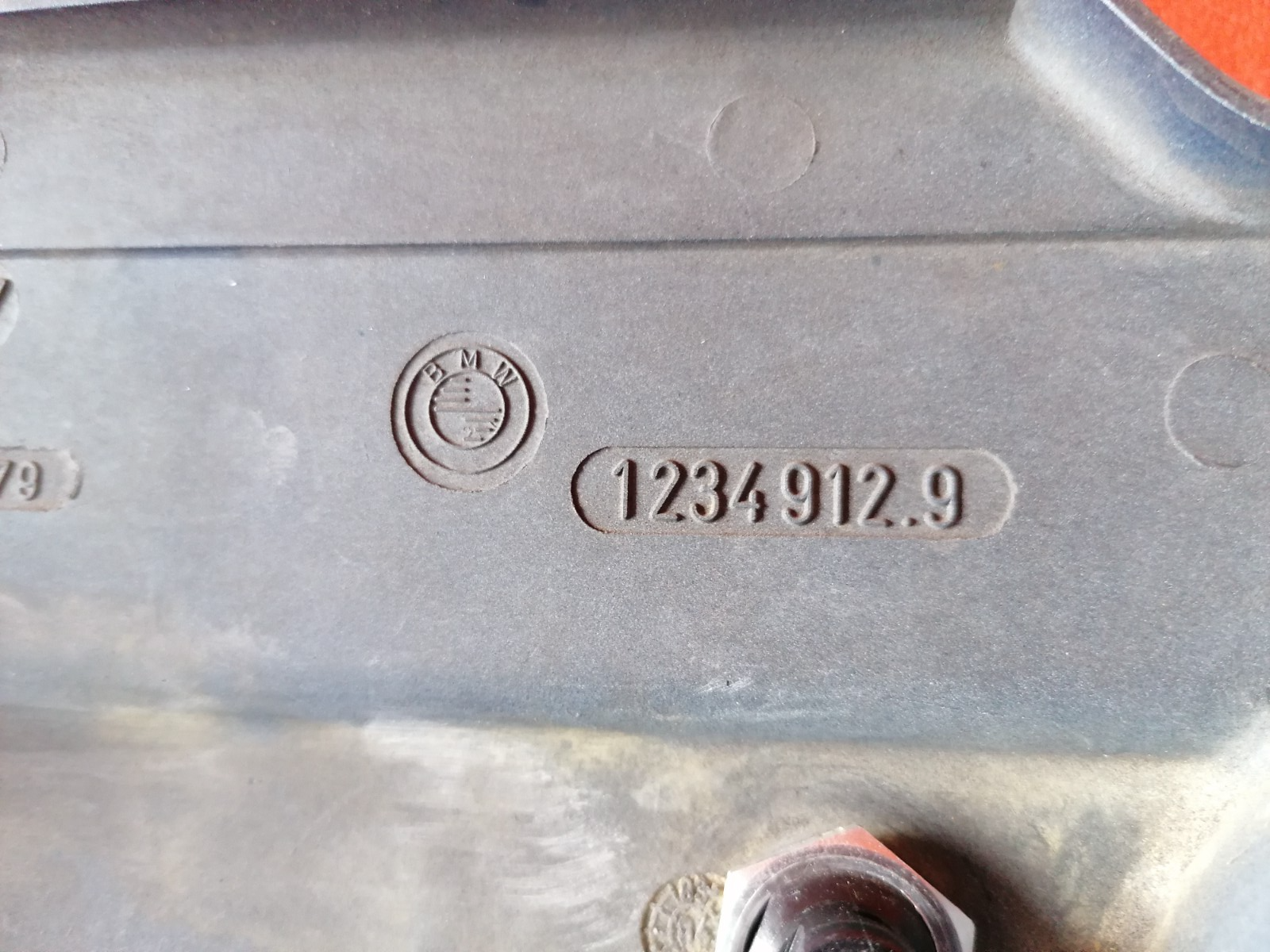 BMW R80 R100 RT RS Seitendeckel Batterieabdeckung rechts 34744