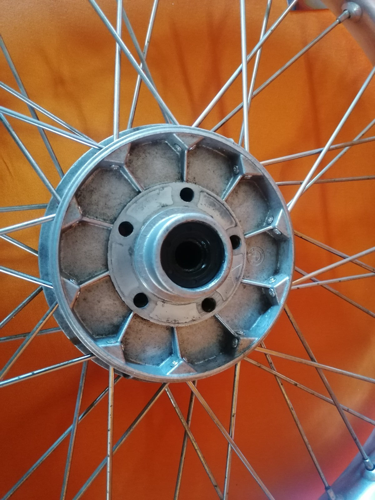 BMW R80 G/S Vorderrad 21 Zoll Speichenrad 33976