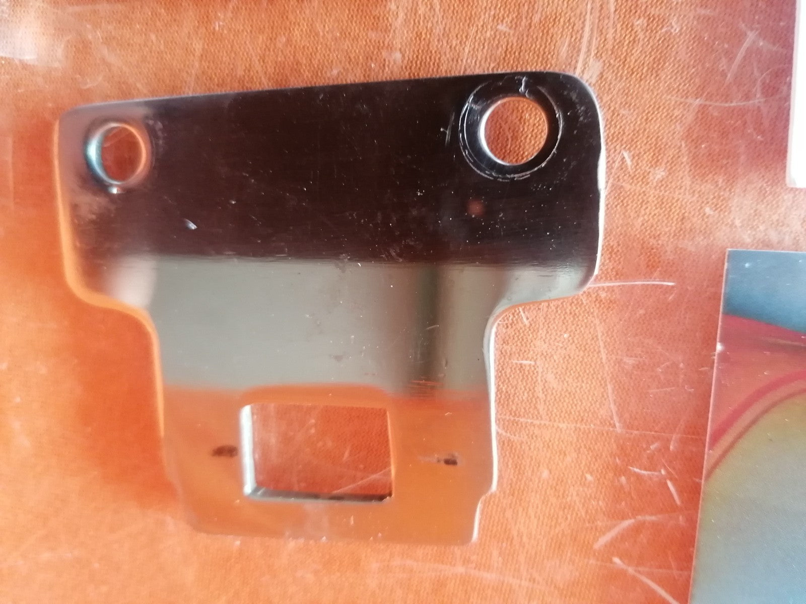 BMW R45 R75 R80 R90 R100 Kofferverriegelungsblech Haltelasche 35582