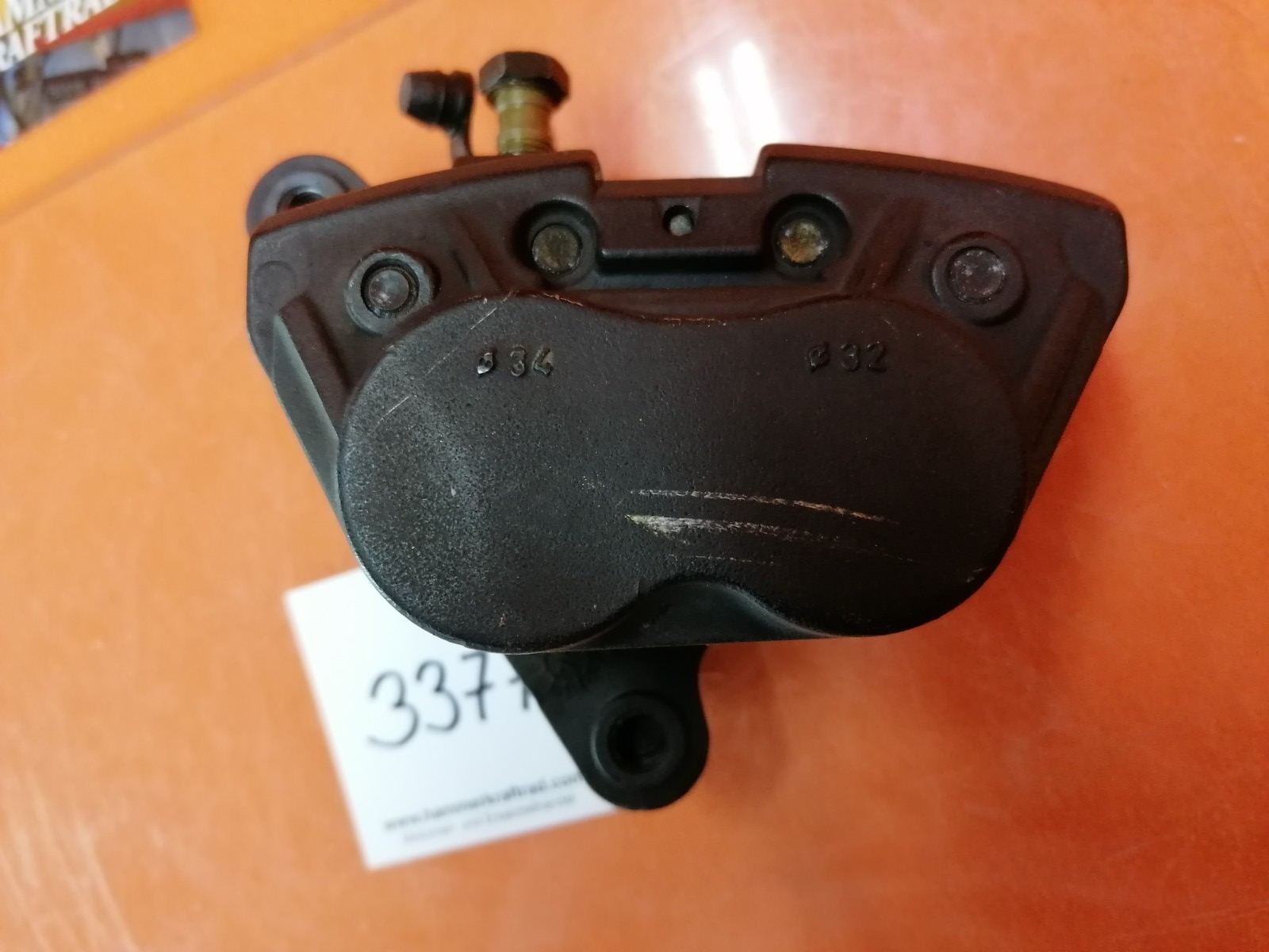 BMW R1100 GS RS Bremssattel Bremszange rechts 33772