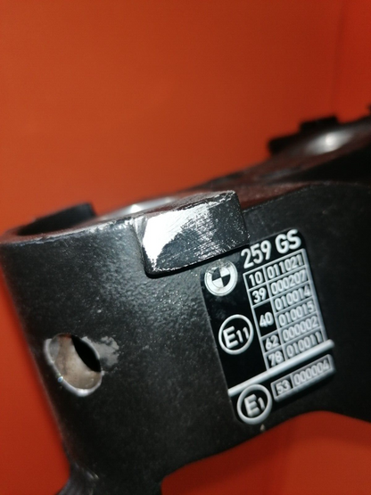 BMW R1100 GS Rahmen mit Brief3