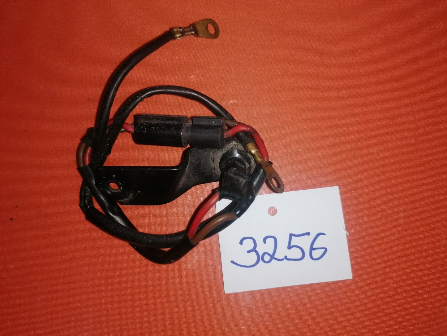 BMW R75 R80 R90 R100 Ladebuchse 32561