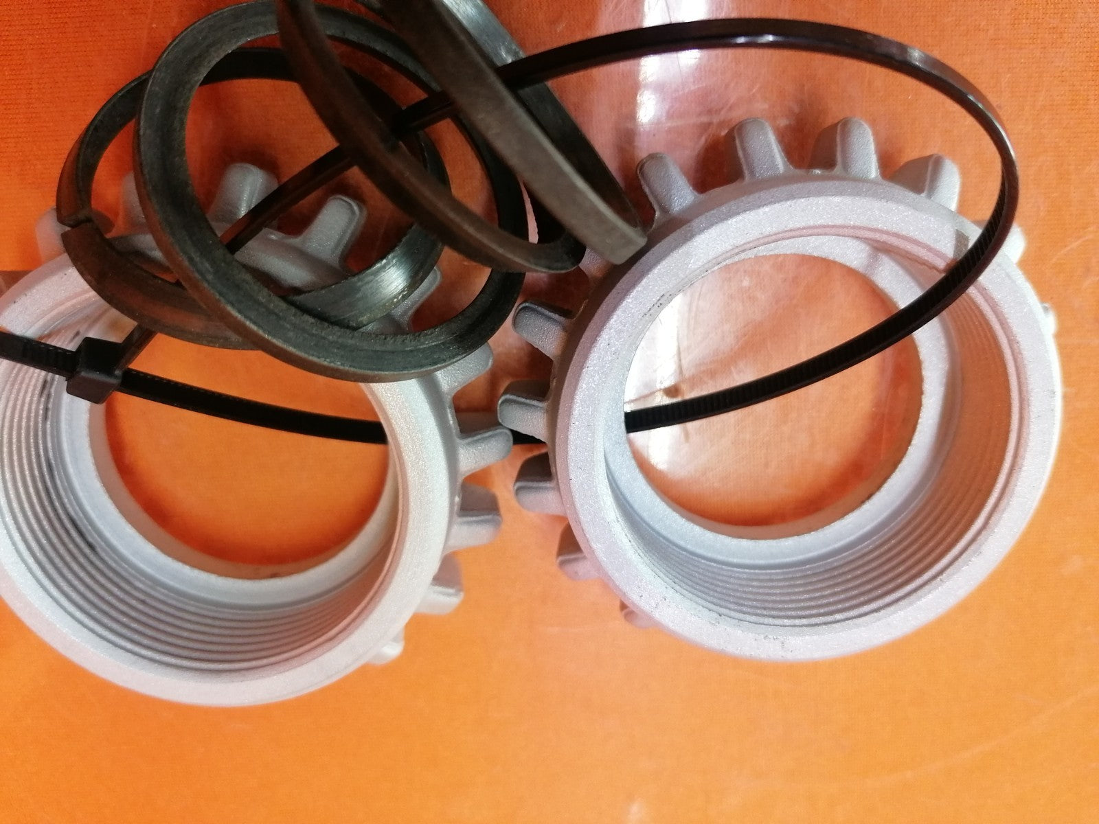 BMW R80 R100 Krümmermuttern Sternmuttern 35843