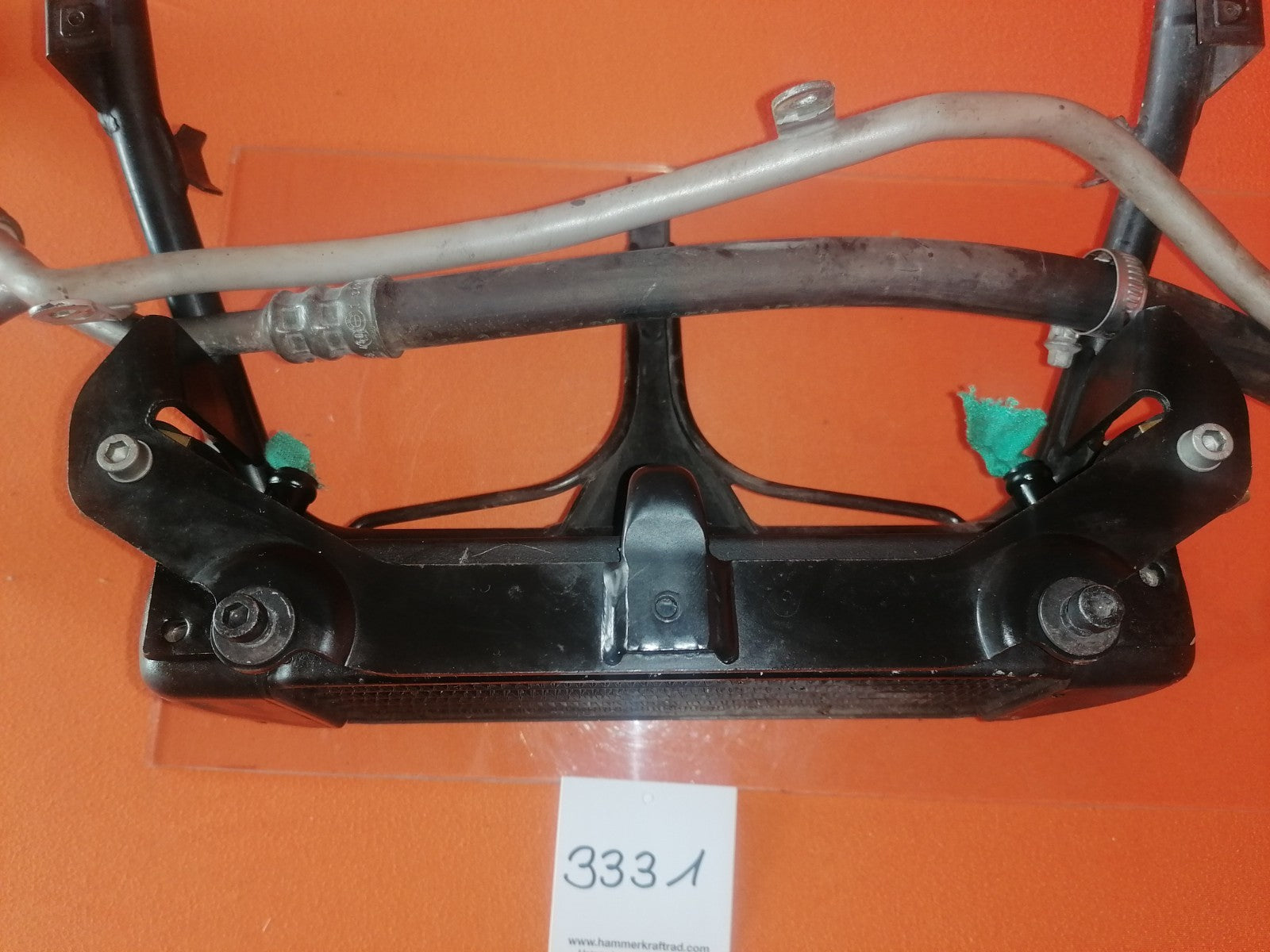 BMW R1100 GS Ölkühler Verkleidungshalter 33314