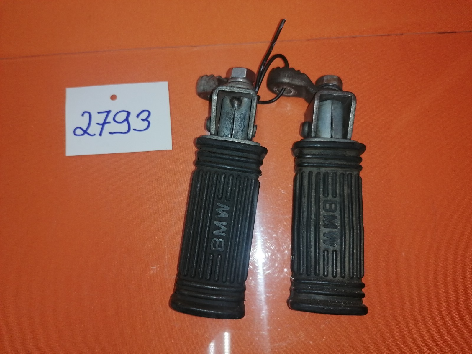 BMW R80 R100 Fußrasten hinten Soziusfußrasten3