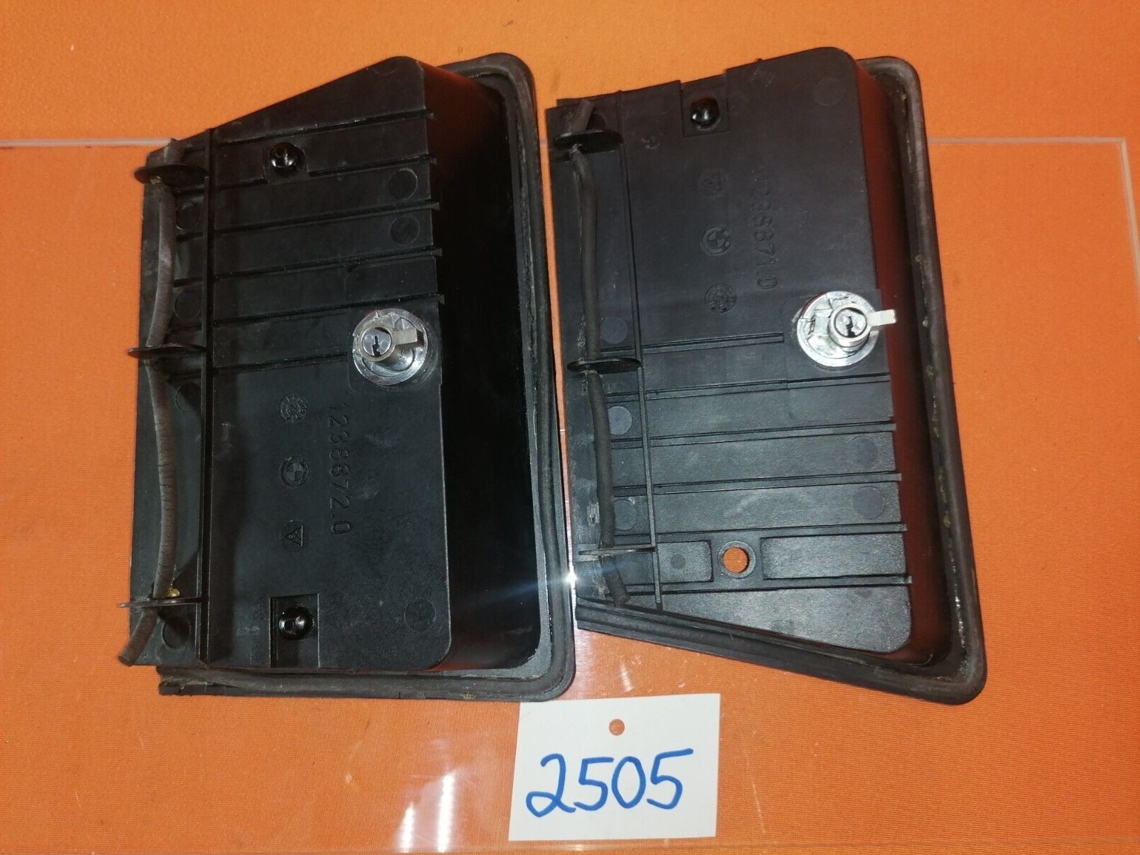 BMW R80 R100 RT Verkleidungsdeckel Staufachdeckel links rechts1