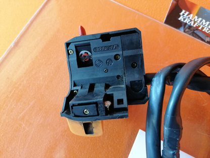 BMW R1100 RS und andere Modelle Lenkerschalter rechts 33685