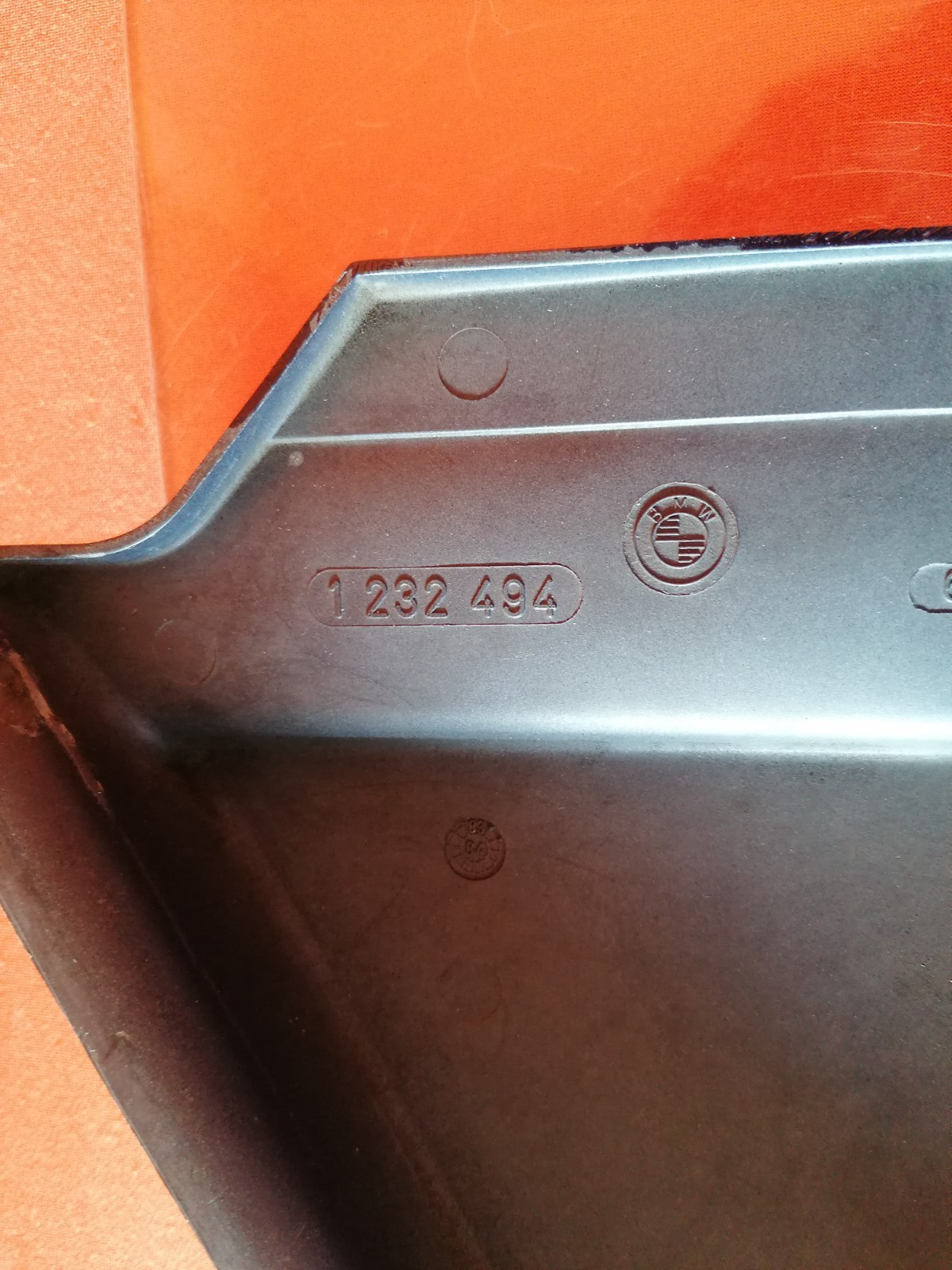 BMW R80 RT Seitendeckel links Batterieabdeckung 36076
