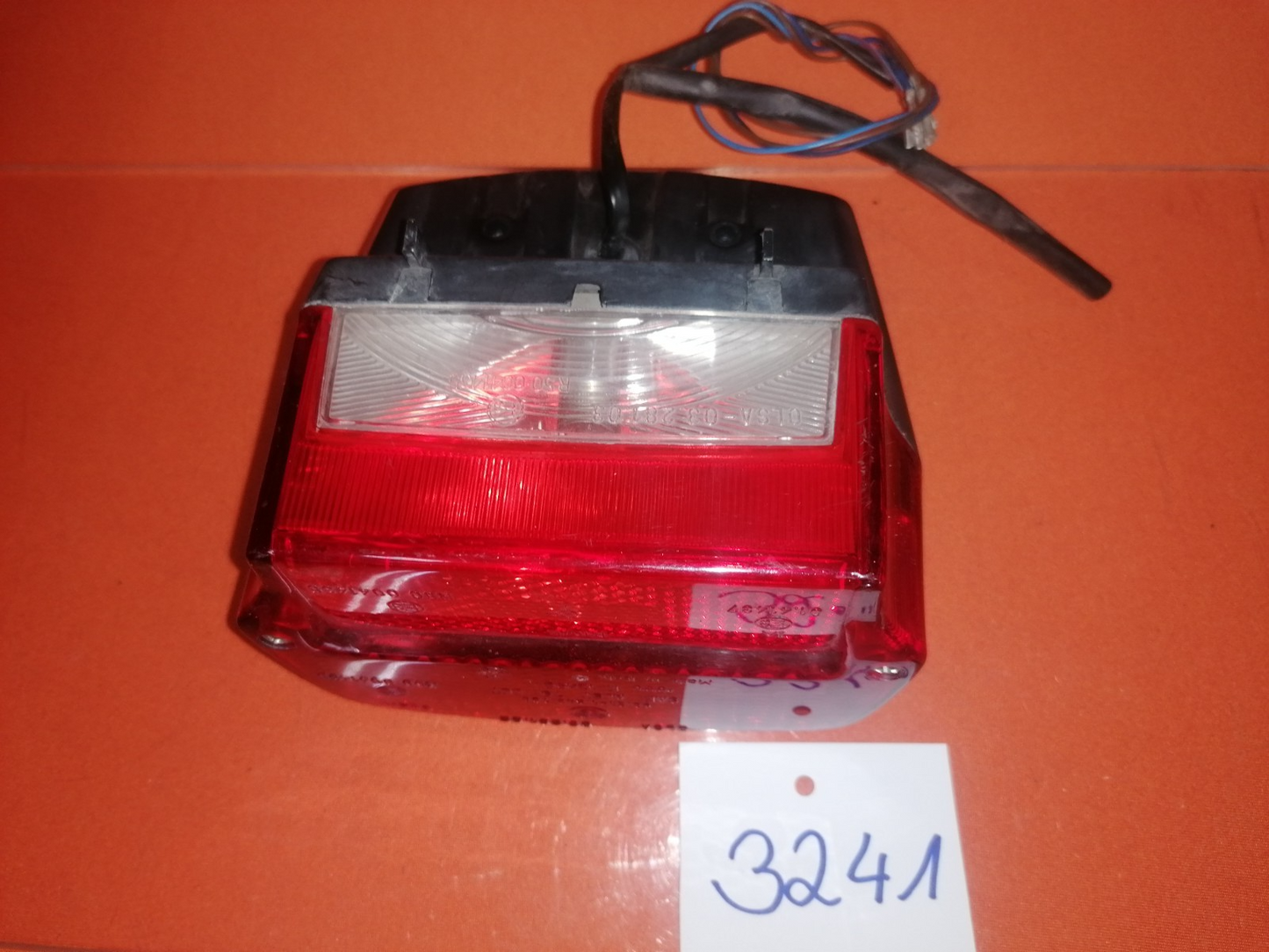 BMW R80 R100 Rücklicht 32411