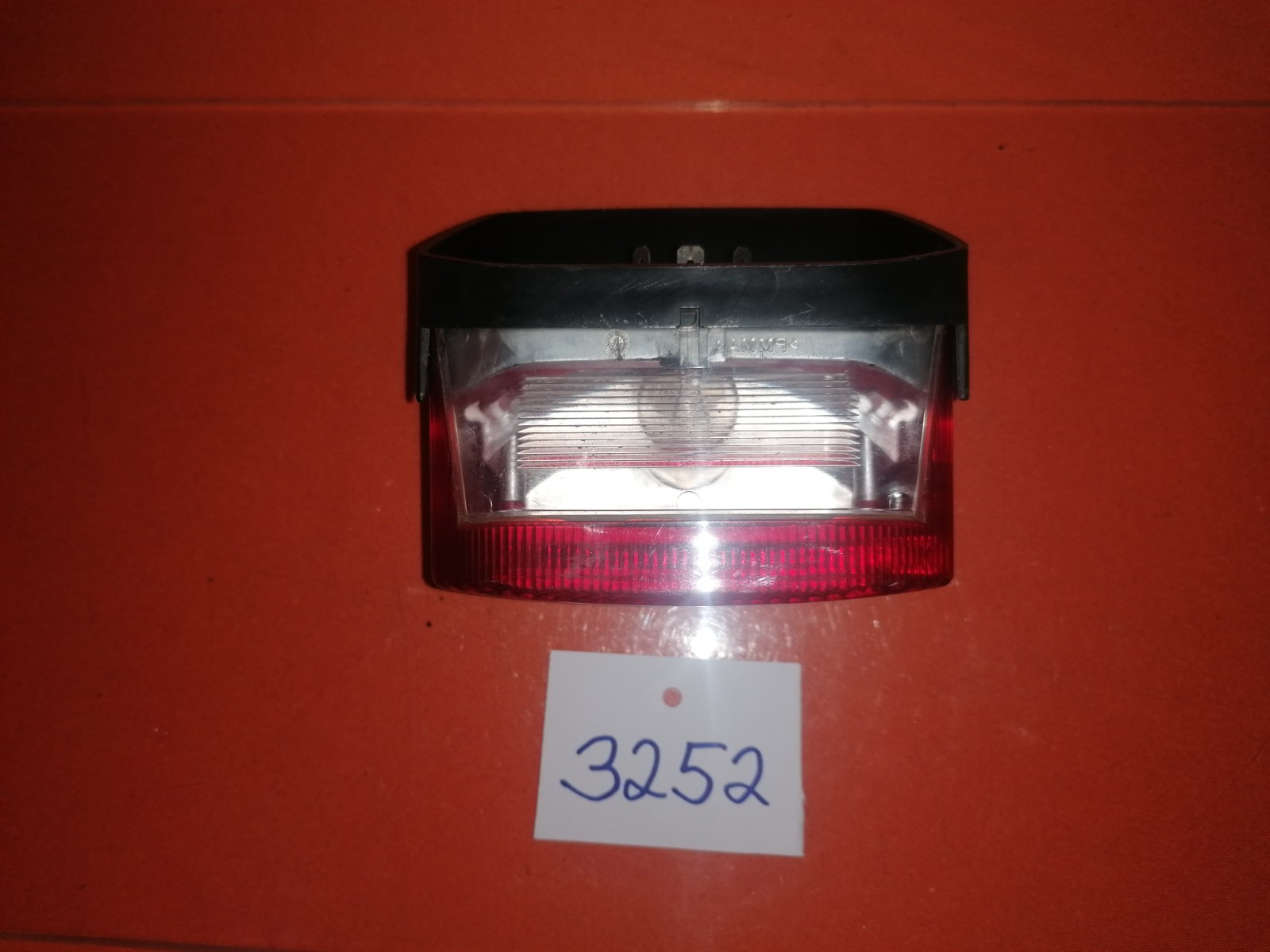 BMW R1100 GS Rücklicht 32523