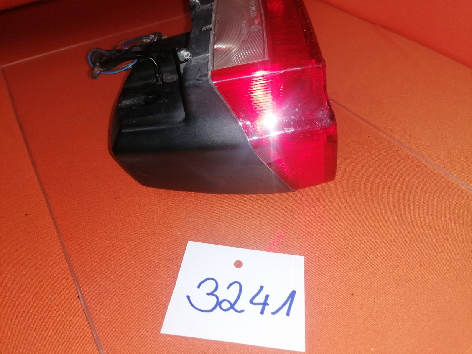 BMW R80 R100 Rücklicht 32414