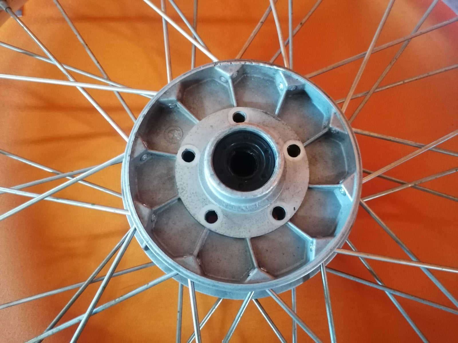 BMW R80 G/S Vorderrad 21 Zoll Speichenrad 33972