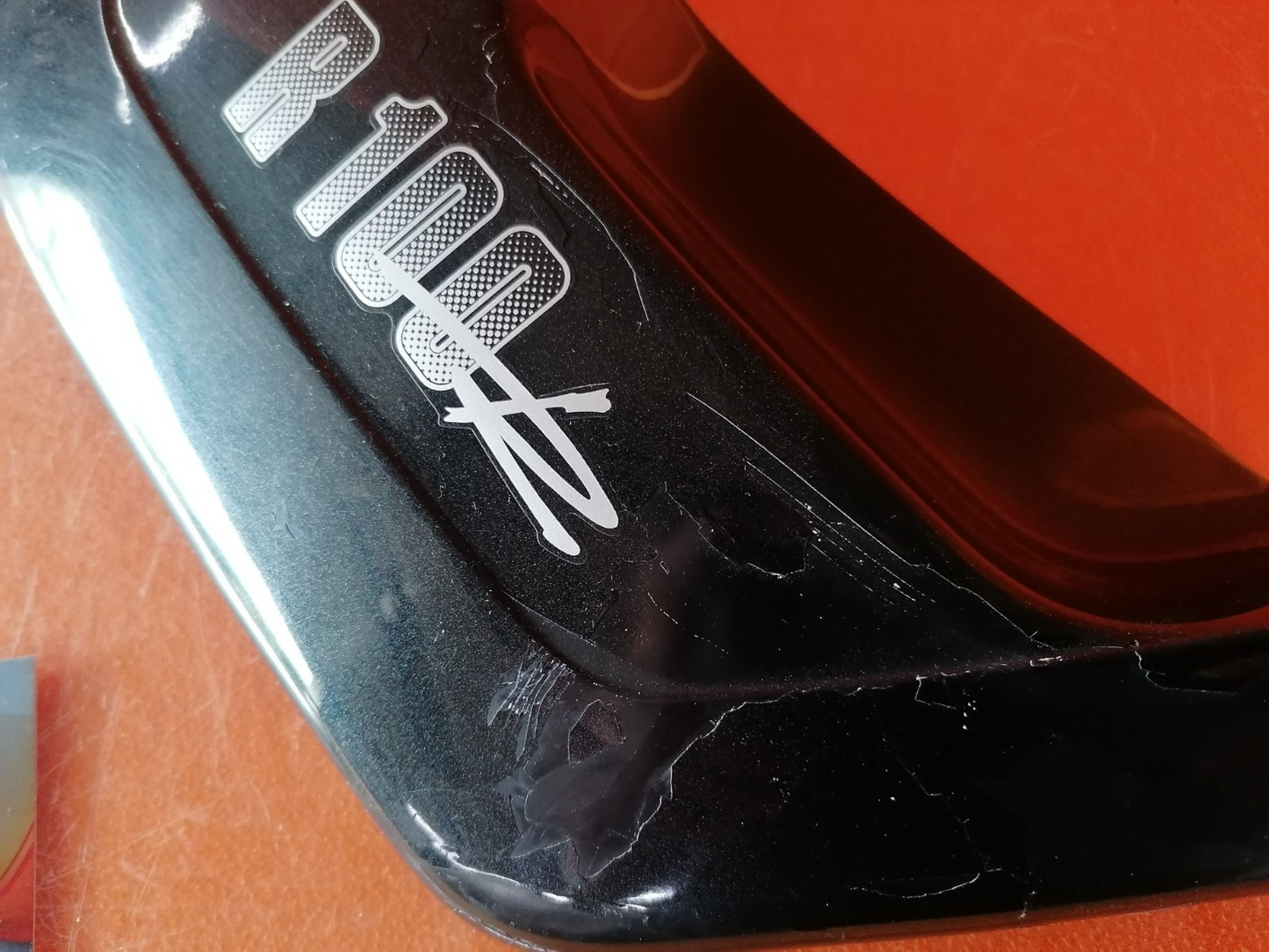 BMW R80 R100R Seitendeckel links Seitenverkleidung Batterieabdeckung 34681